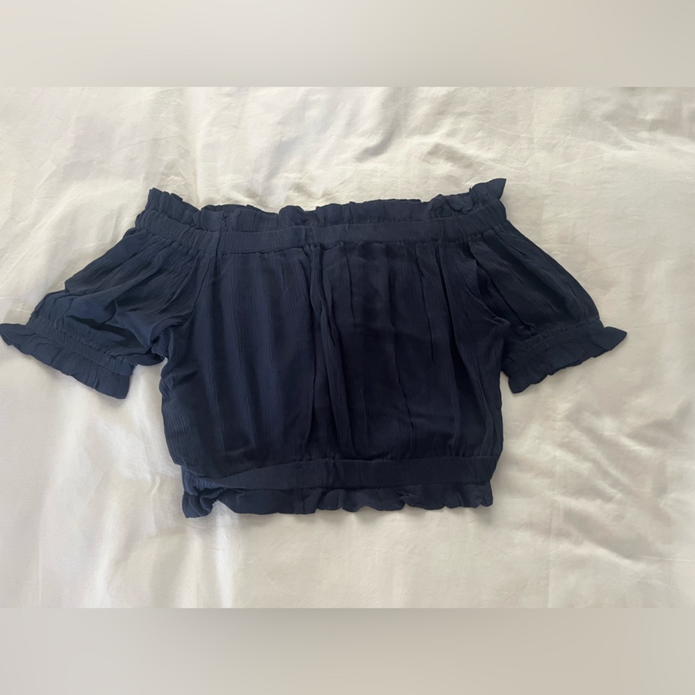 Elan Women's Navy Off the Shoulder Top